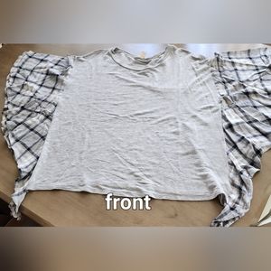 Lazy Sundays Gray tee Size Medium